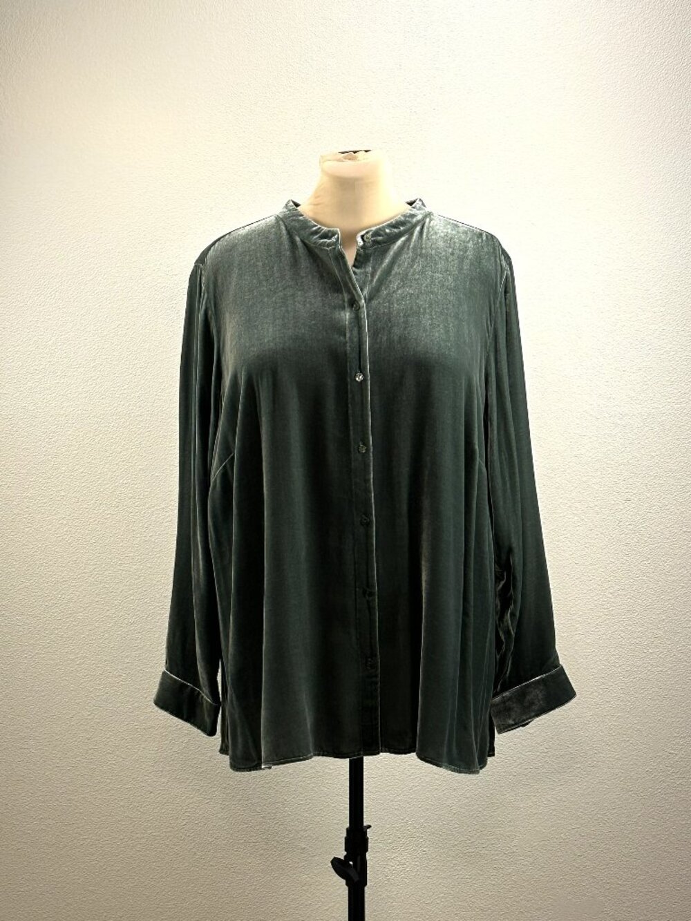 Eileen Fisher Velvet Band Collar Longline Button Up Shirt NWOT